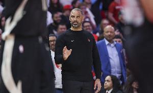 锁定季后赛后是否考虑轮休？乌度卡：不会 排名还没尘埃落定